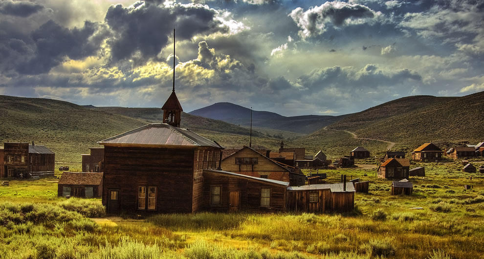 Preserving Decay Exploring the Ghost Town of Bodie California